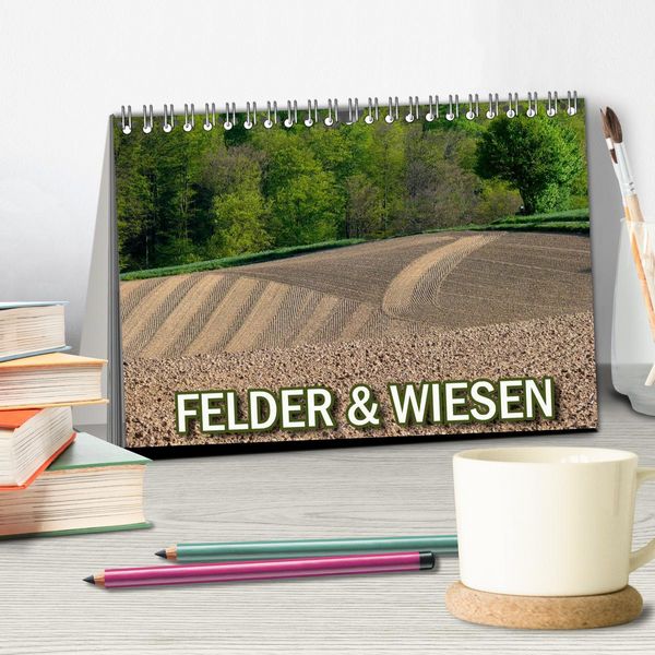 Produktbild: Felder und Wiesen (Tischkalender 2026 DIN A5 quer), CALVENDO Monatskalender