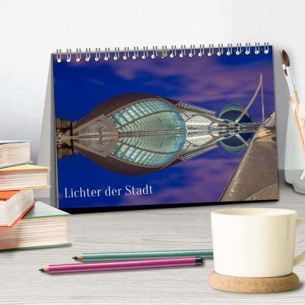 Produktbild: Lichter der Stadt (Tischkalender 2026 DIN A5 quer), CALVENDO Monatskalender