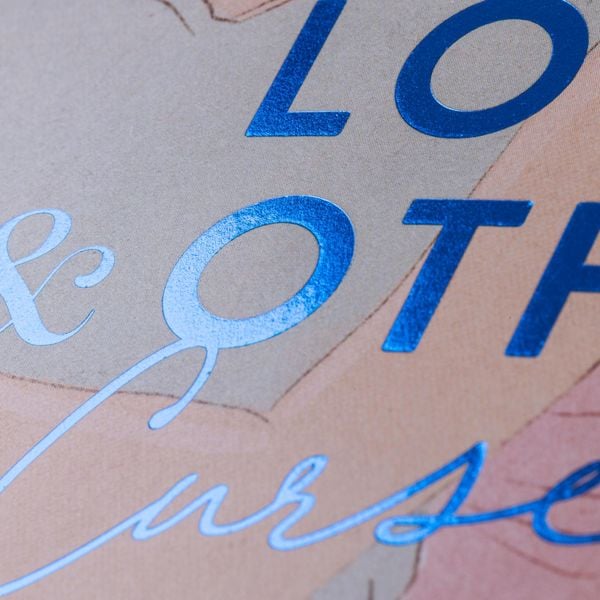Produktbild: Love & Other Cursed Things