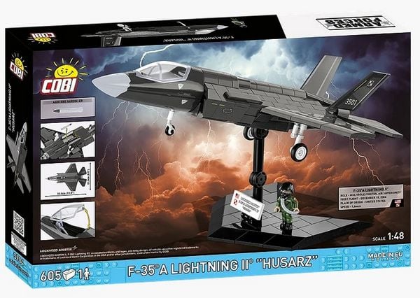 Produktbild: COBI Armed Forces 5904 - F-35A Lightning II Husarz, Bausatz 1:48, 605 Teile+1 Figur