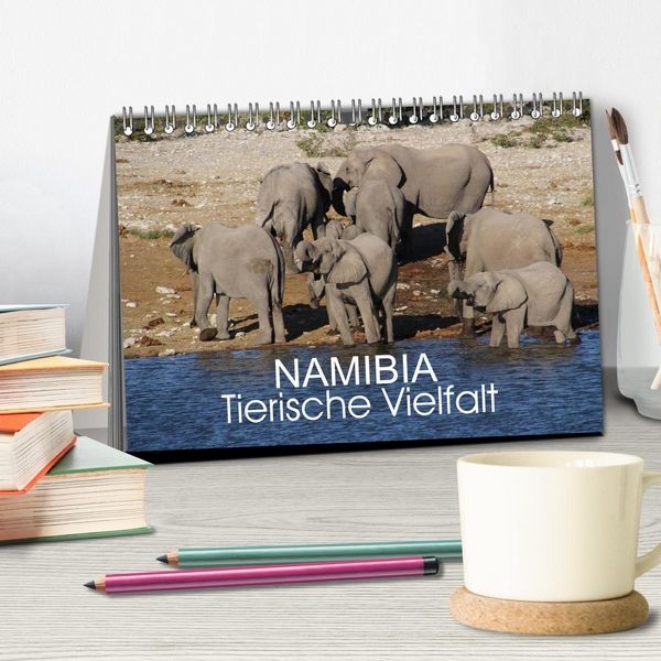 Produktbild: Namibia - Tierische Vielfalt (Tischkalender 2026 DIN A5 quer), CALVENDO Monatskalender