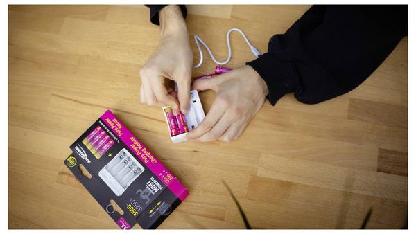 Produktbild: Ansmann Pure Power Set 4&times; Mignon AA Akkus und Lademodul Mignon (AA)-Akku Li-Ion 3250 mAh 1.5 V 1 St.