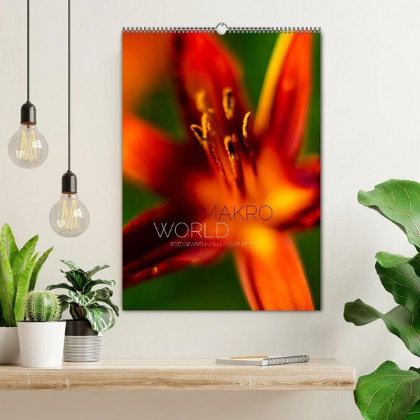 Produktbild: Makro World (Wandkalender 2026 DIN A2 hoch), CALVENDO Monatskalender