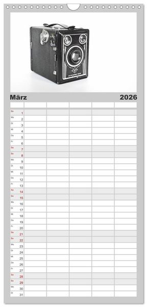 Produktbild: Familienplaner 2026 - Boxkameras - Kultiges und manchmal klobiges Design mit 5 Spalten (Wandkalender, 21 x 45 cm) CALVENDO