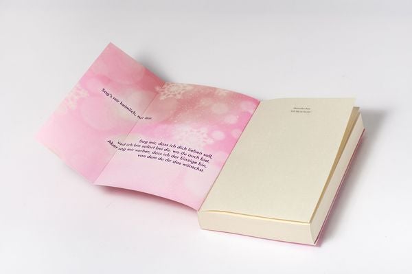 Produktbild: Tell Me in Secret