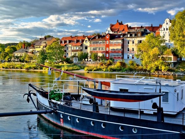 Produktbild: CALVENDO Puzzle Regensburg | 1000 Teile Lege-Gr&ouml;&szlig;e 64x48cm Foto-Puzzle f&uuml;r gl&uuml;ckliche Stunden