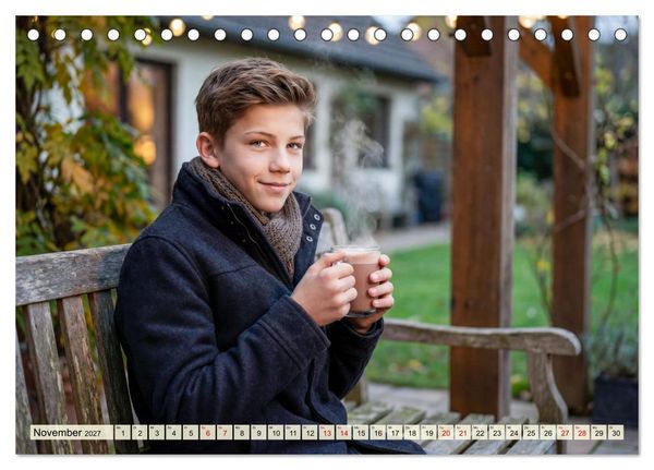 Produktbild: Unbeschwerte Jahre - Jungen zwischen Abenteuer und Freundschaft (Tischkalender 2027 DIN A5 quer), CALVENDO Monatskalender