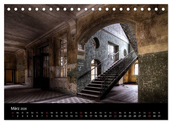 Produktbild: Verlassene Orte - Die sch&ouml;nsten Treppenh&auml;user (Tischkalender 2026 DIN A5 quer), CALVENDO Monatskalender