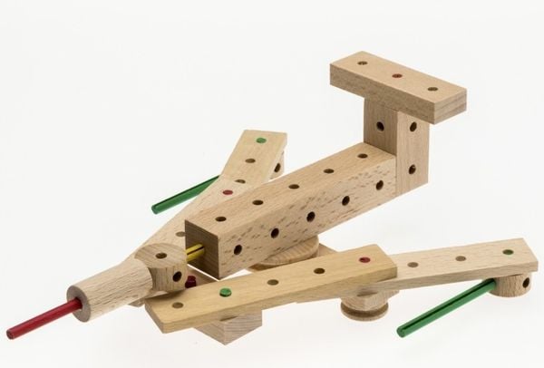 Produktbild: MATADOR 11518 - Space Adventure, Baukasten Weltraum, Holz, 42 Teile, Konstruktionsbaukasten, ab 5 Jahren, Spielend lernen!