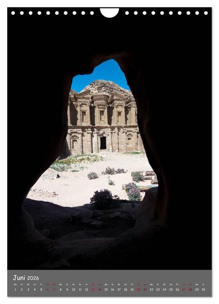 Produktbild: Sch&ouml;nheit Petra (Wandkalender 2026 DIN A4 hoch), CALVENDO Monatskalender