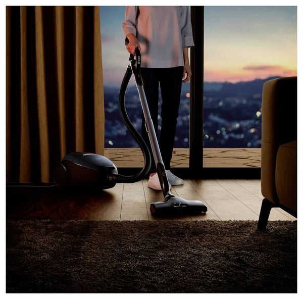 Produktbild: AEG VX82-1-5DB Staubsauger mit Beutel 600W
