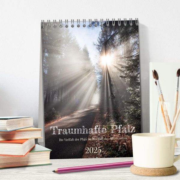 Produktbild: Traumhafte Pfalz (Tischkalender 2025 DIN A5 hoch), CALVENDO Monatskalender