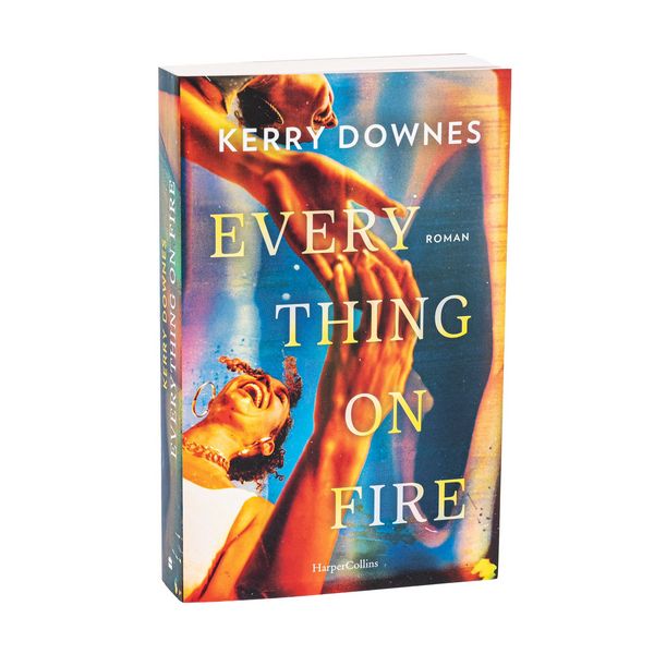 Produktbild: Everything On Fire