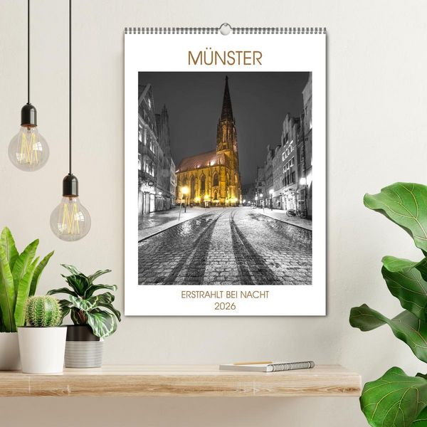 Produktbild: M&uuml;nster - erstrahlt bei Nacht (Wandkalender 2026 DIN A2 hoch), CALVENDO Monatskalender