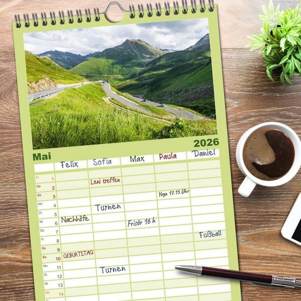 Produktbild: Familienplaner 2026 - Schweizer Alpenp&auml;sse mit 5 Spalten (Wandkalender, 21 x 45 cm) CALVENDO
