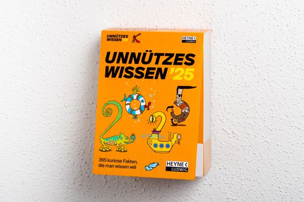 Produktbild: Unnützes Wissen 2025