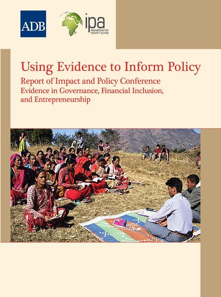 Produktbild: Using Evidence to Inform Policy