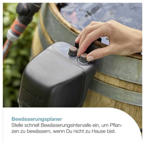 Produktbild: GARDENA Akku-Regenfasspumpe 2400 ComfortAutomatic 18V P4A solo Regenwassernutzungsanlage 2400 l/h 1.8 m