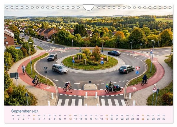 Produktbild: Roundabouts - Kreisverkehre (Wandkalender 2027 DIN A4 quer), CALVENDO Monatskalender