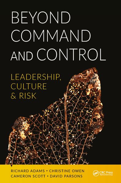 Produktbild: Beyond Command and Control