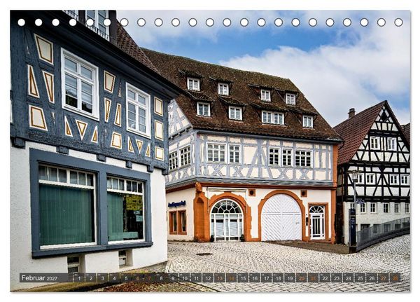 Produktbild: Idyllisches Fachwerk rund um Stuttgart (Tischkalender 2027 DIN A5 quer), CALVENDO Monatskalender