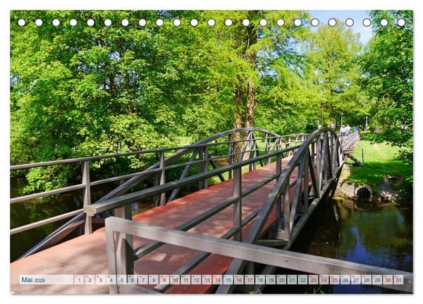 Produktbild: Hansestadt Uelzen. Fachwerk, Kunst und ein ber&uuml;hmter Bahnhof (Tischkalender 2026 DIN A5 quer), CALVENDO Monatskalender