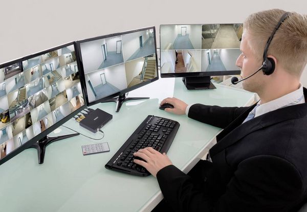 Produktbild: SpeaKa Professional SP-HDS-QMV200 4 Port HDMI Quad Multi-Viewer mit Picture in Picture-Funktion 3480 x 2160 Pixel