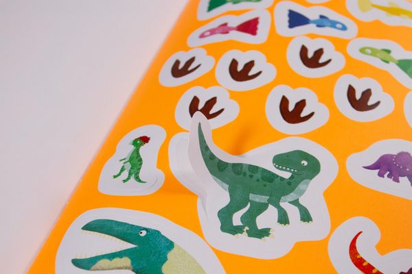 Produktbild: Meine Dino-Welt - R&auml;tselspa&szlig; mit Stickern