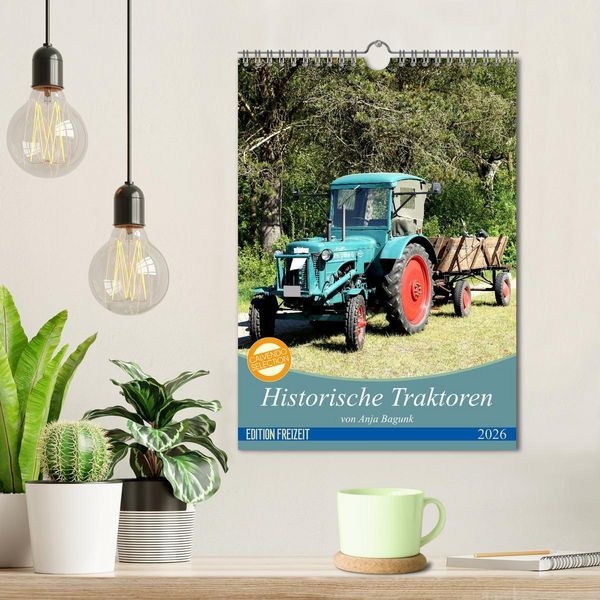 Produktbild: Historische Traktoren (Wandkalender 2026 DIN A4 hoch), CALVENDO Monatskalender