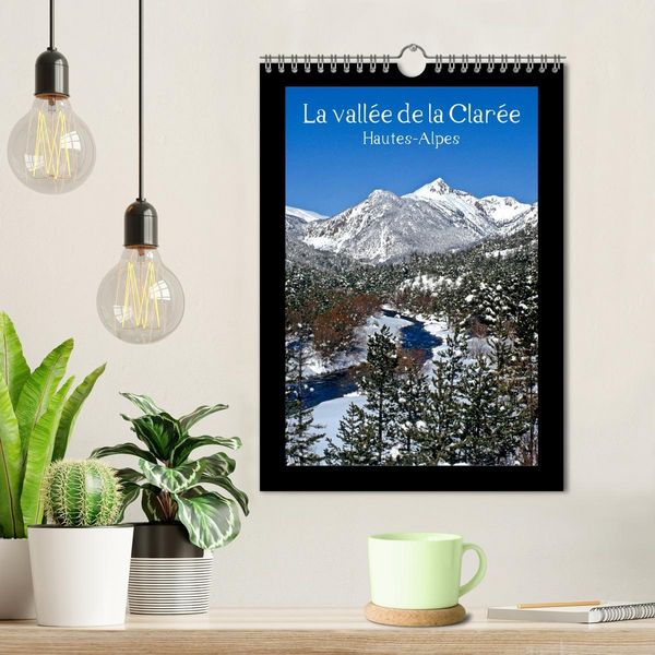 Produktbild: La vall&eacute;e de la Clar&eacute;e Hautes-Alpes (Calendrier mural 2026 DIN A4 horizontal), CALVENDO calendrier mensuel