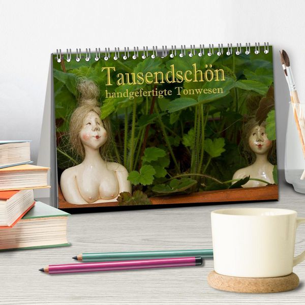 Produktbild: Tausendsch&ouml;n - handgeferigte Tonwesen (Tischkalender 2026 DIN A5 quer), CALVENDO Monatskalender