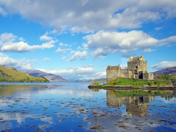 CALVENDO Puzzle Das Eilean Donan Castle | 1000 Teile Lege-Größe 64x48cm Foto-Puzzle für glückliche Stunden
