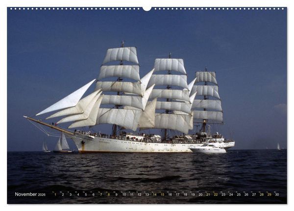 Produktbild: Analoge Fotografie Tall Ships Sail 1995 Bremerhaven (hochwertiger Premium Wandkalender 2026 DIN A2 quer), Kunstdruck in Hochglanz