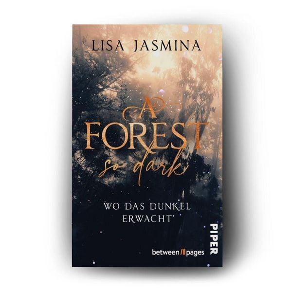 Produktbild: A Forest so dark – Wo das Dunkel erwacht