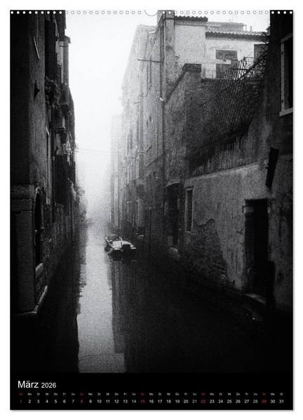 Produktbild: Venice Noir - Das etwas andere Venedig (hochwertiger Premium Wandkalender 2026 DIN A2 hoch), Kunstdruck in Hochglanz
