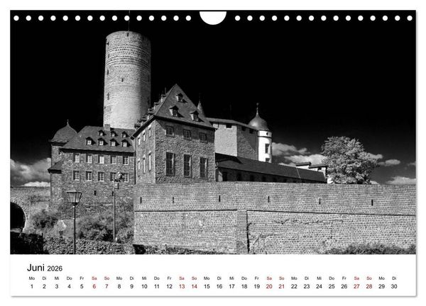Produktbild: Burgen in schwarzwei&szlig; - Wie aus alten Zeiten (Wandkalender 2026 DIN A4 quer), CALVENDO Monatskalender