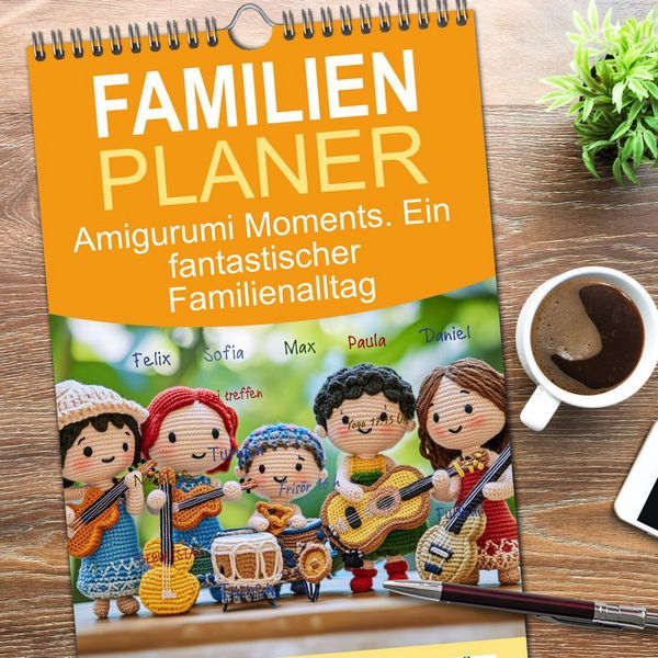 Produktbild: Familienplaner 2026 - Amigurumi Moments. Ein fantastischer Familienalltag mit 5 Spalten (Wandkalender, 21 x 45 cm) CALVENDO