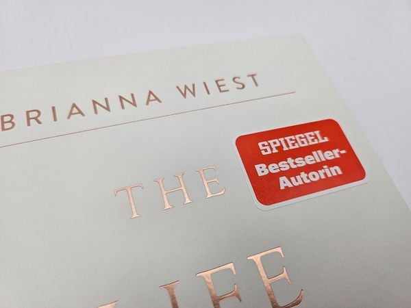 Produktbild: The Life That’s Waiting
