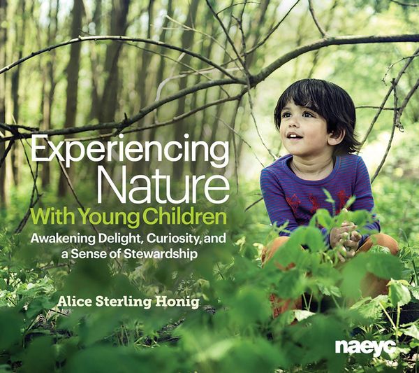 Produktbild: Experiencing Nature With Young Children