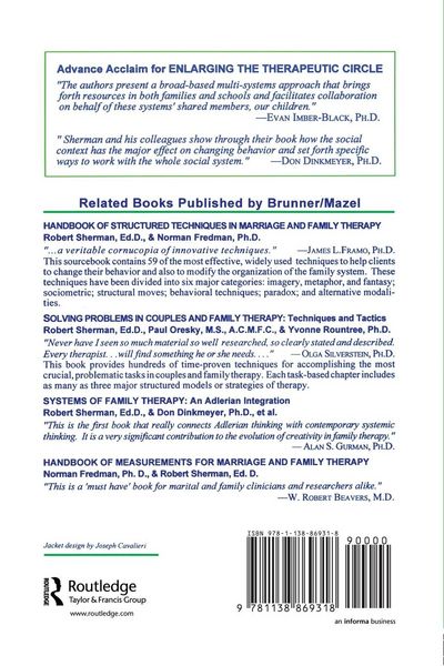 Produktbild: Enlarging The Therapeutic Circle