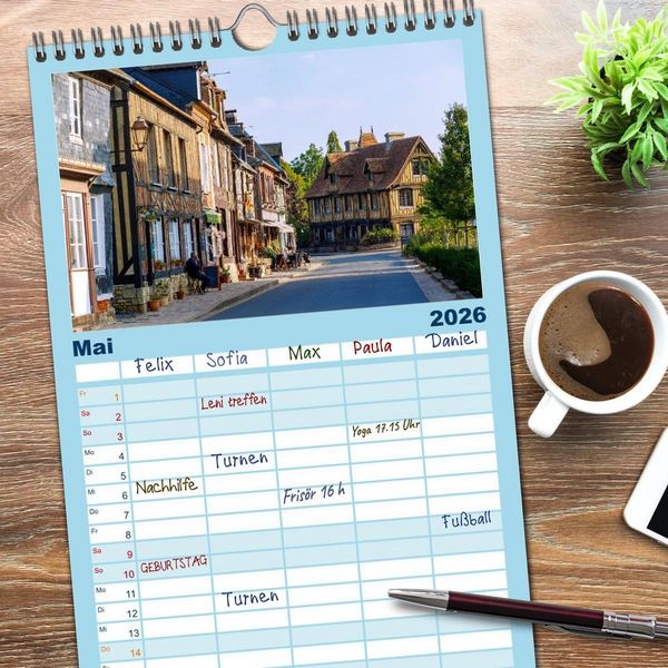 Produktbild: Familienplaner 2026 - Normandie. Poesie in Frankreichs Norden mit 5 Spalten (Wandkalender, 21 x 45 cm) CALVENDO