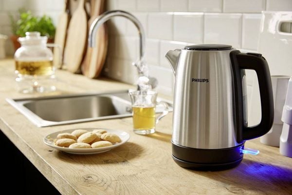 Produktbild: Philips Home HD9350/90 Daily Wasserkocher Edelstahl, Schwarz Fassungsverm&ouml;gen: 1.7 l