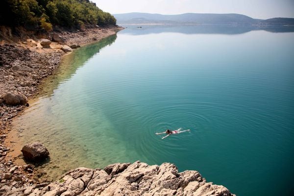 Produktbild: Wild Swimming Frankreich