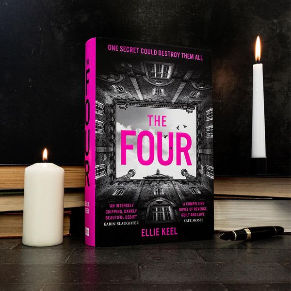 Produktbild: FOUR HB