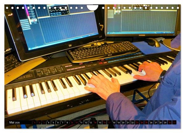 Produktbild: Tonstudio im Fokus (Wandkalender 2026 DIN A4 quer), CALVENDO Monatskalender
