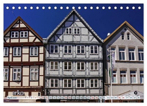 Produktbild: Hansestadt Uelzen. Fachwerk, Kunst und ein ber&uuml;hmter Bahnhof (Tischkalender 2026 DIN A5 quer), CALVENDO Monatskalender