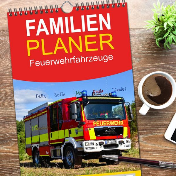 Produktbild: Familienplaner 2026 - Feuerwehrfahrzeuge mit 5 Spalten (Wandkalender, 21 x 45 cm) CALVENDO