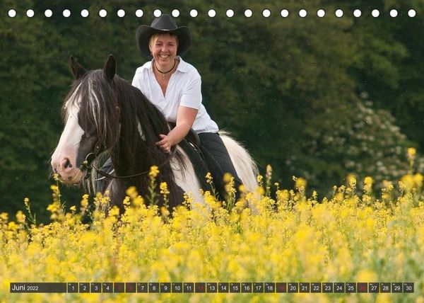 Produktbild: Pferd und Mensch in Harmonie (Tischkalender 2022 DIN A5 quer)