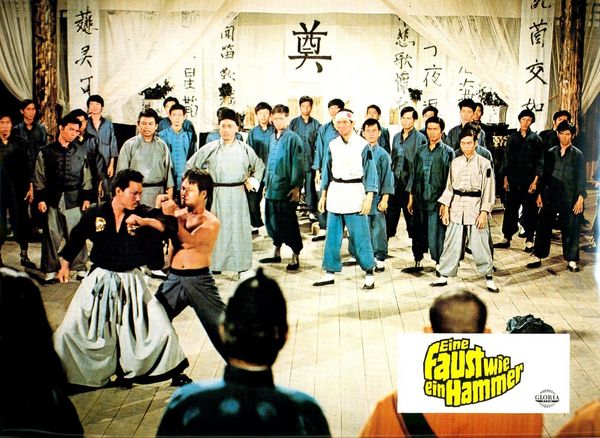 Produktbild: Wang Yu: EINE FAUST WIE EIN HAMMER - COVER A