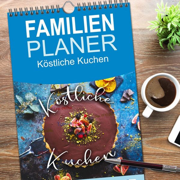 Produktbild: Familienplaner 2026 - K&ouml;stliche Kuchen mit 5 Spalten (Wandkalender, 21 x 45 cm) CALVENDO